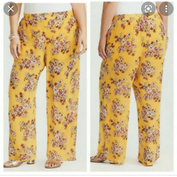 torrid Pants - Torrid Yellow Floral Chiffon Flowy Semi-Sheer Pants Size 1
